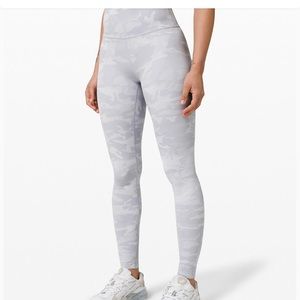 Lululemon white camo leggings size 0